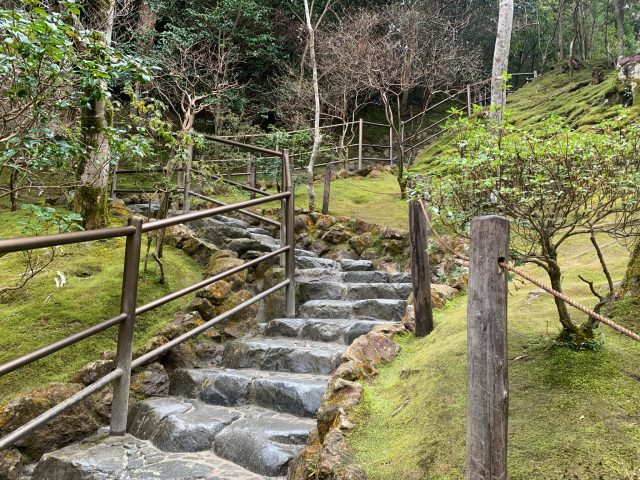 Guldpaviljonen og Sølvpaviljonen i Kyoto - Asien Travel