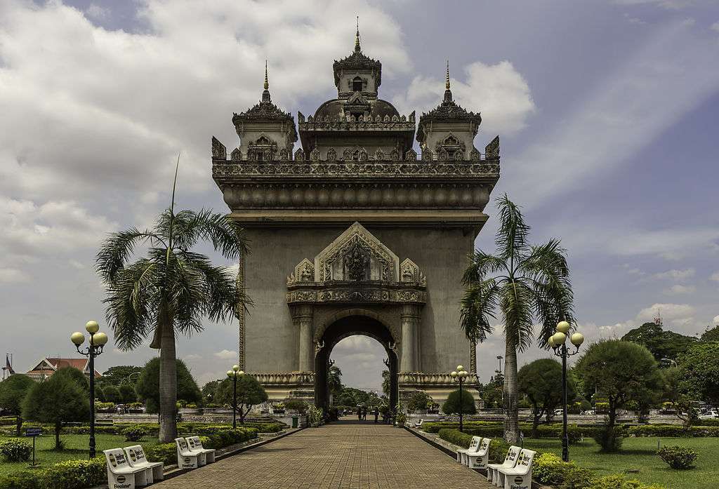 Paxtuxai-Vientiane