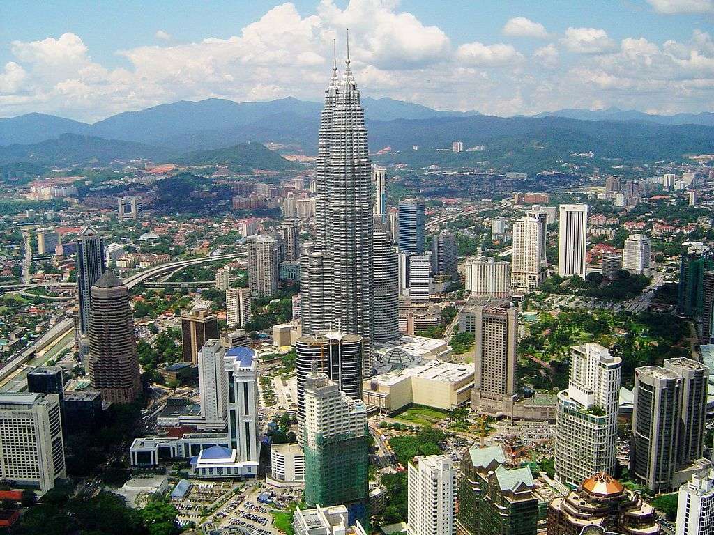 Petronas-Towers-2