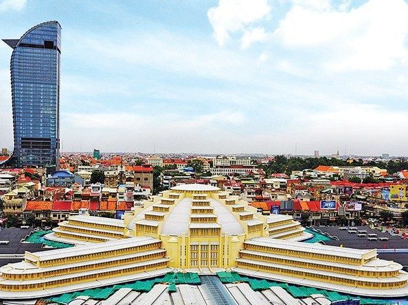 Rejse til Phnom Penh, Cambodjas Juvel