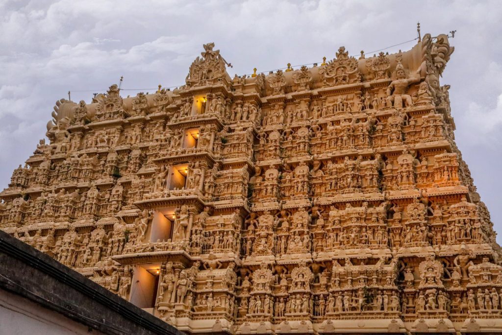 thiruvananthapuram-padmanabhaswamy-temple-0-1024x684 https://asientravel.dk/wp-content/uploads/2025/03/thiruvananthapuram-padmanabhaswamy-temple-0-1024x684-1.jpg