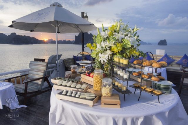 Hera Grand Cruise restaurant 2 Hera Grand Cruise restaurant 2