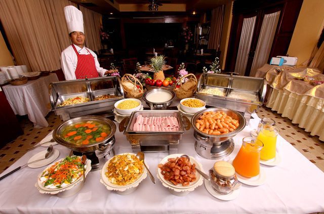 PhoomThai Garden Hotel Dining