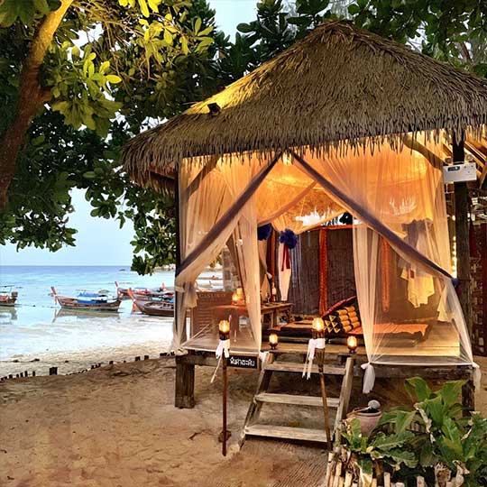 Castaway Beach Resort 3