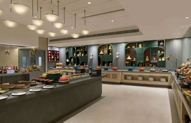 Agra Crystal Sarovar Premier Buffet