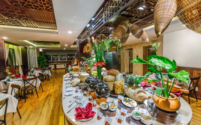 Happy Life Grand Hotel Restaurant