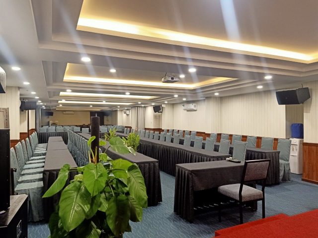 Happy Life Grand Hotel Conference Room