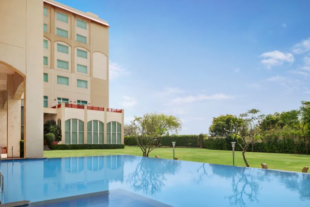 Ramada by Wyndham Jaipur Pool
