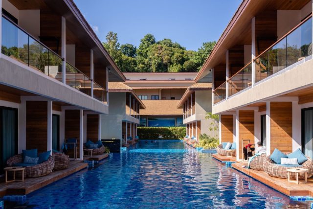 Akira Beach Resort 4