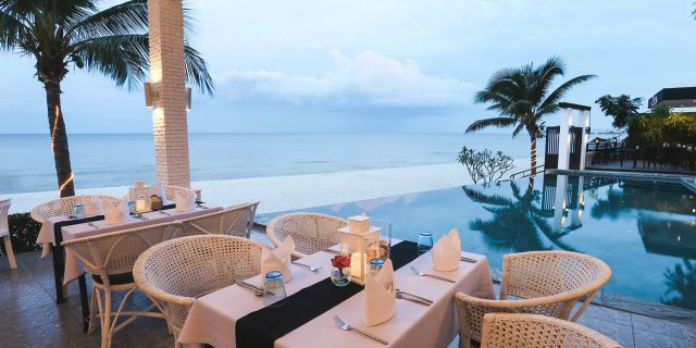 Baan Laksasubha Resort Dining with View