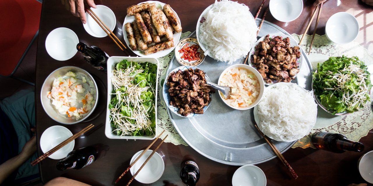 Hanoi Foodie by Night